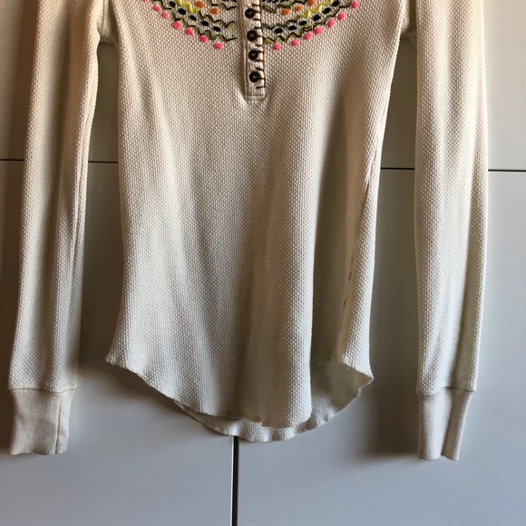 WE THE FREE CREAM STITCH TOP - Picture 4 of 6